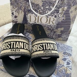 Christian Dior DWAY slides